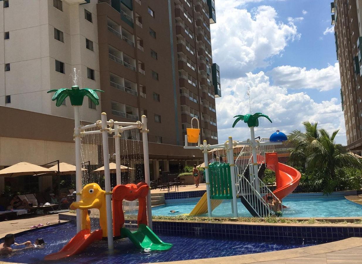 Olimpia Park Resort O Mais Divertido Resort Em Frente Ao Thermas Dos Laranjais - Pague Em Ate 12 Vezes Ngoại thất bức ảnh