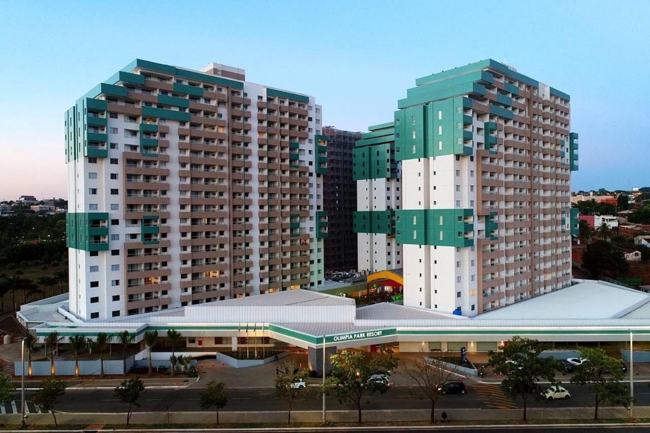 Olimpia Park Resort O Mais Divertido Resort Em Frente Ao Thermas Dos Laranjais - Pague Em Ate 12 Vezes Ngoại thất bức ảnh